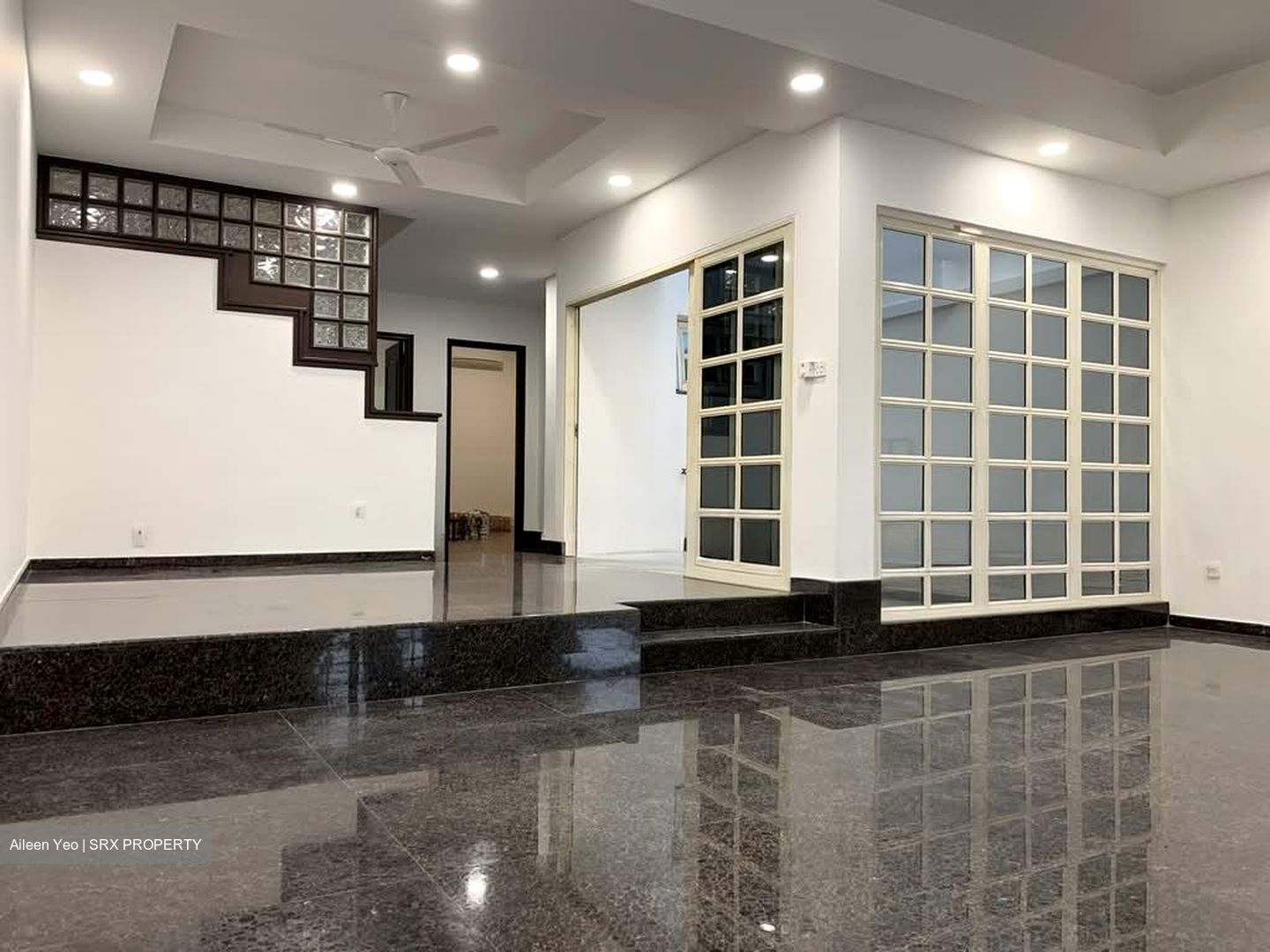 Hillview Villas (D23), Terrace #593660791